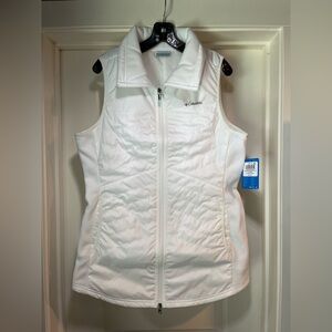 Columbia Women's White Quilted Vest